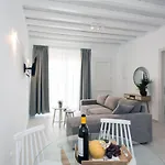 Desire Mykonos 아파트 *